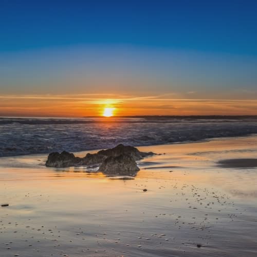 anochece playa en Málaga